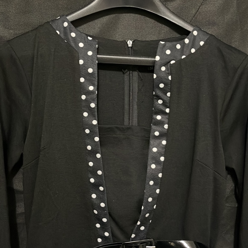 Dress - Picture 3 of 7